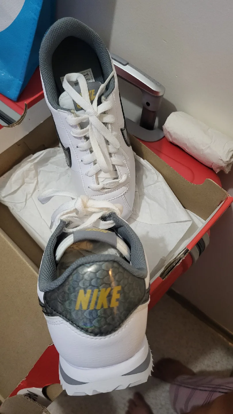 Nike Cortez '72 White/Grey Shoes - With Box image indicator(5)