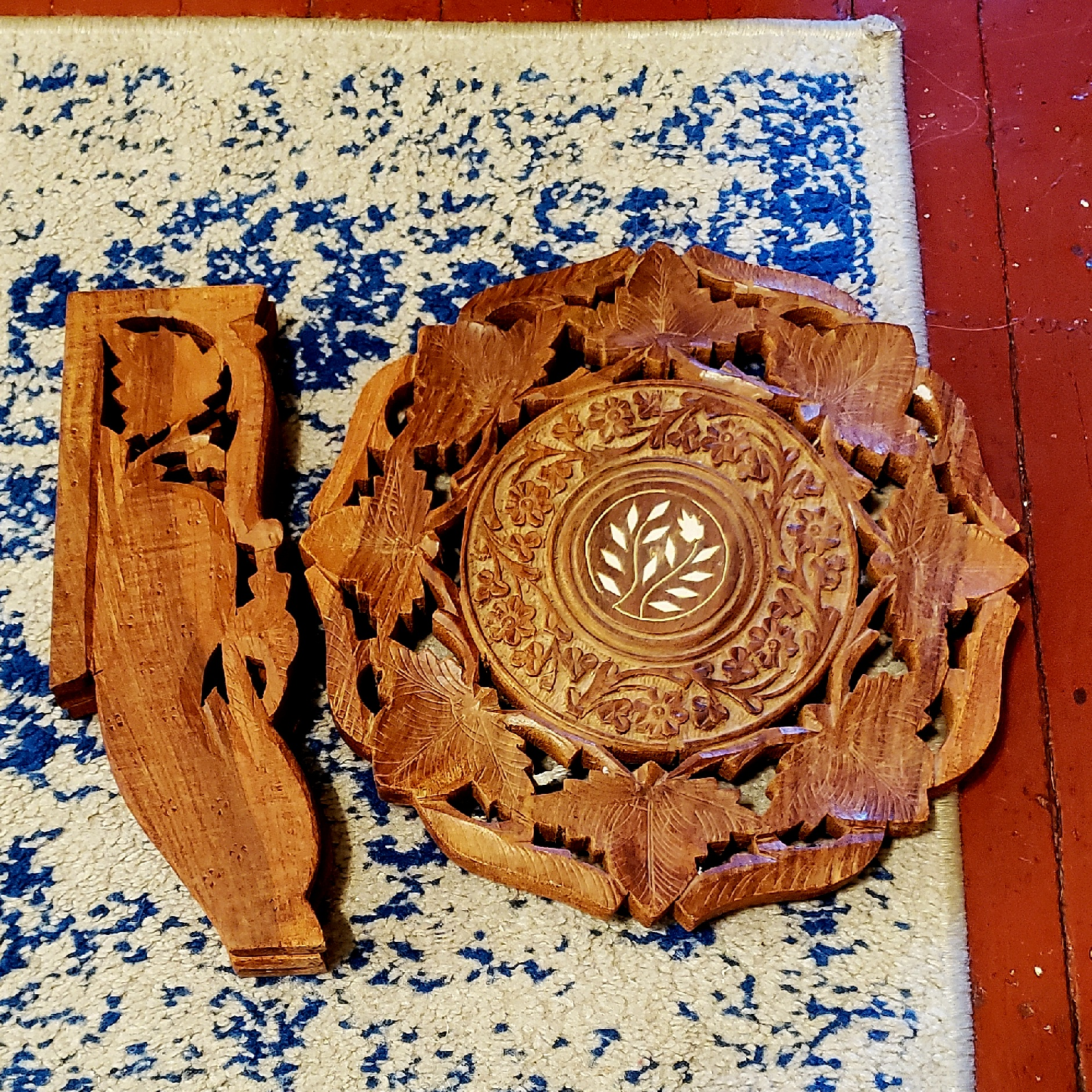 Portable Wooden Table/ Plant Stand 🥕 - photo 3