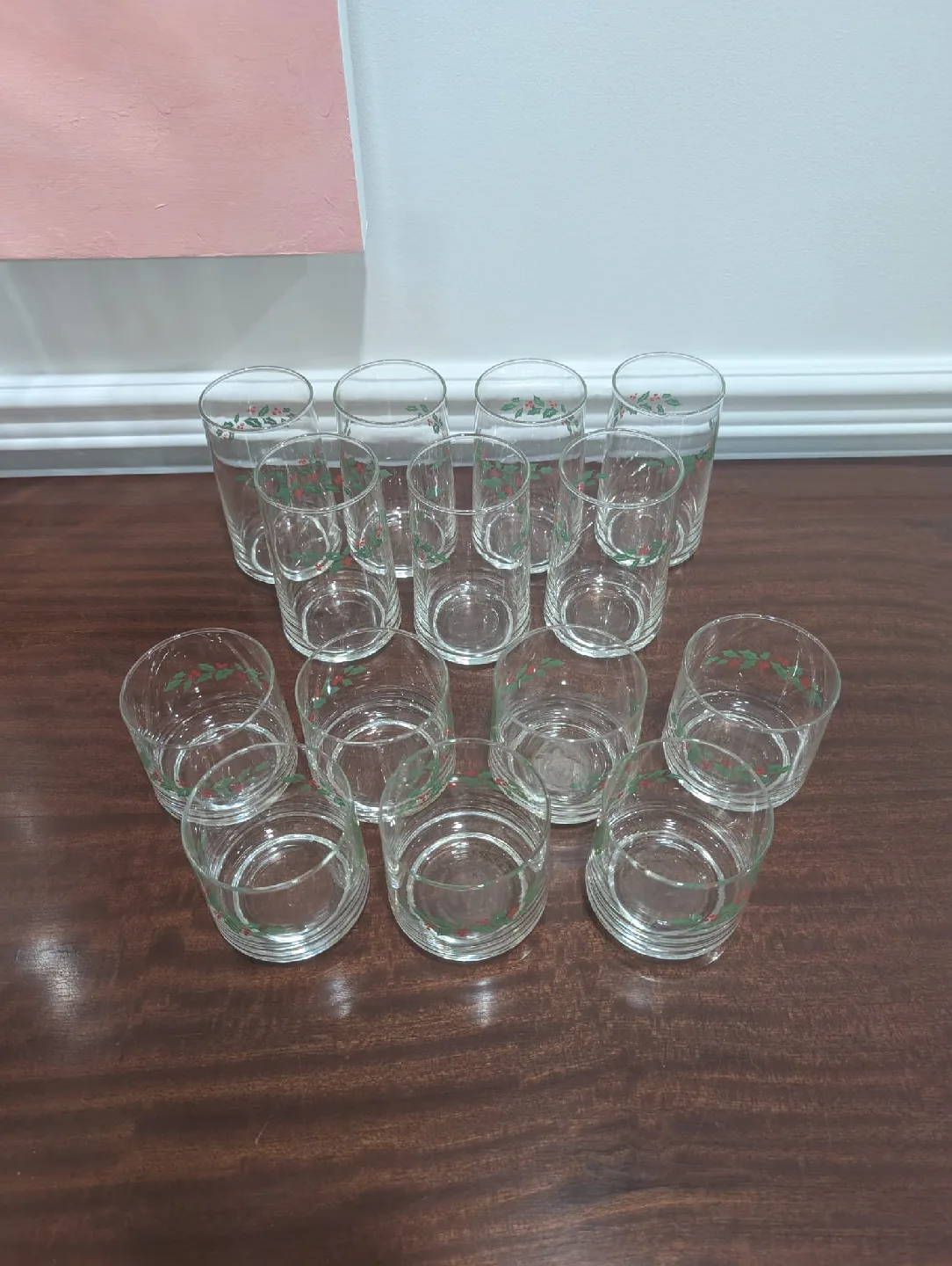 14 Vintage Holly Berry Christmas Glasses image indicator(2)