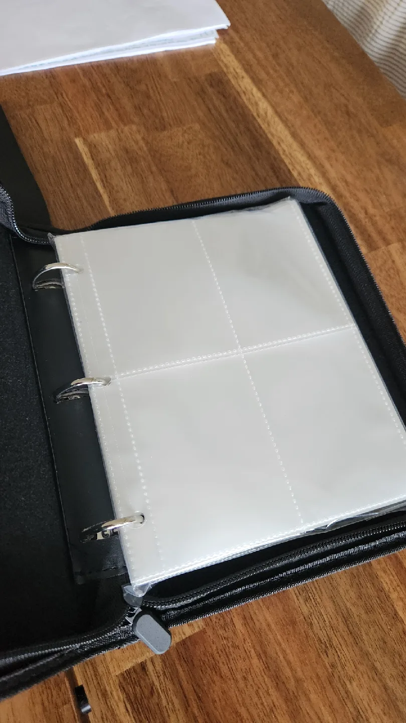 Trading Card Binder 4-Pocket 400 slots *new image indicator(3)