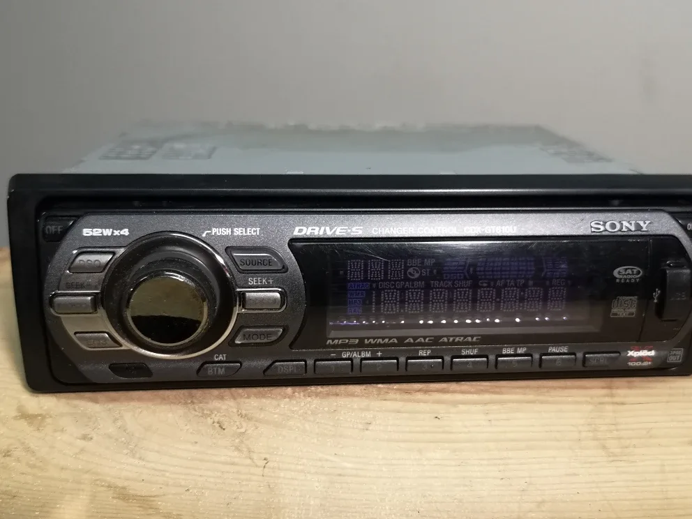 🎶USB Car Stereo Deck ~ SONY XPLOD CDX-GT610U image indicator(3)