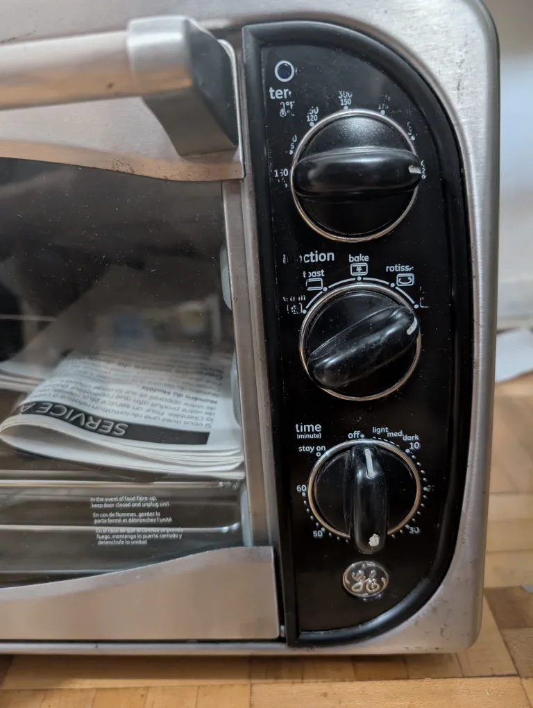 GE Toaster Oven - New! image indicator(3)