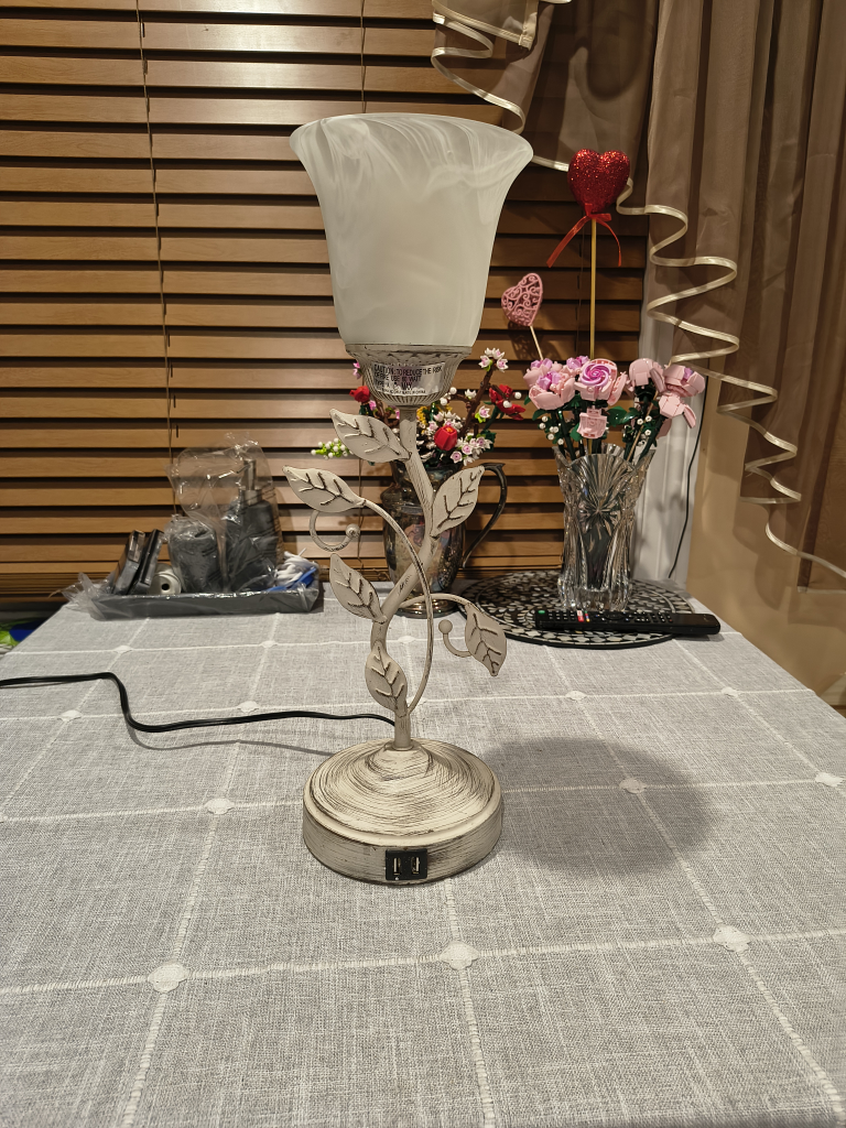 3-Way Dimmable Touch Control Table Lamp - photo 4