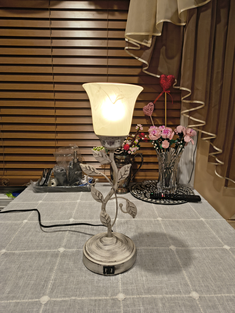 3-Way Dimmable Touch Control Table Lamp - photo 5