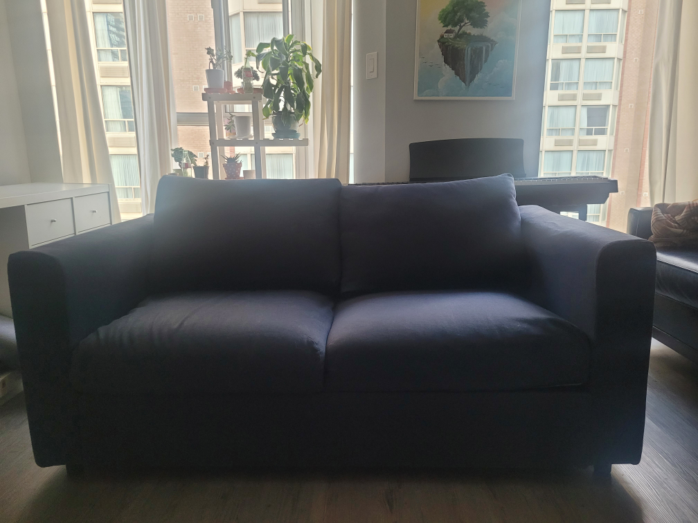 Finnala Loveseat Sofa