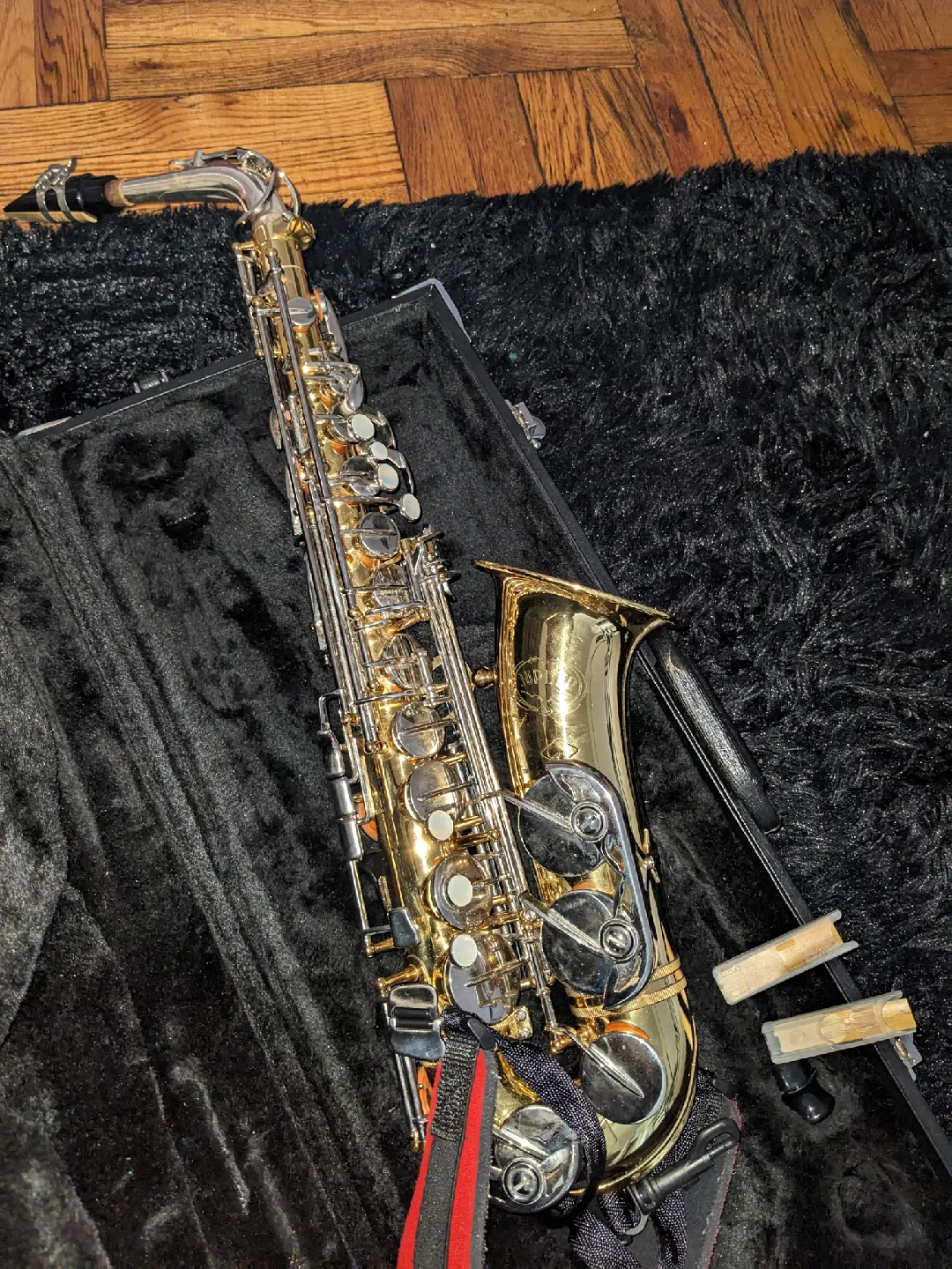 Yamaha YAS-23 Alto Saxophone with Case image indicator(2)