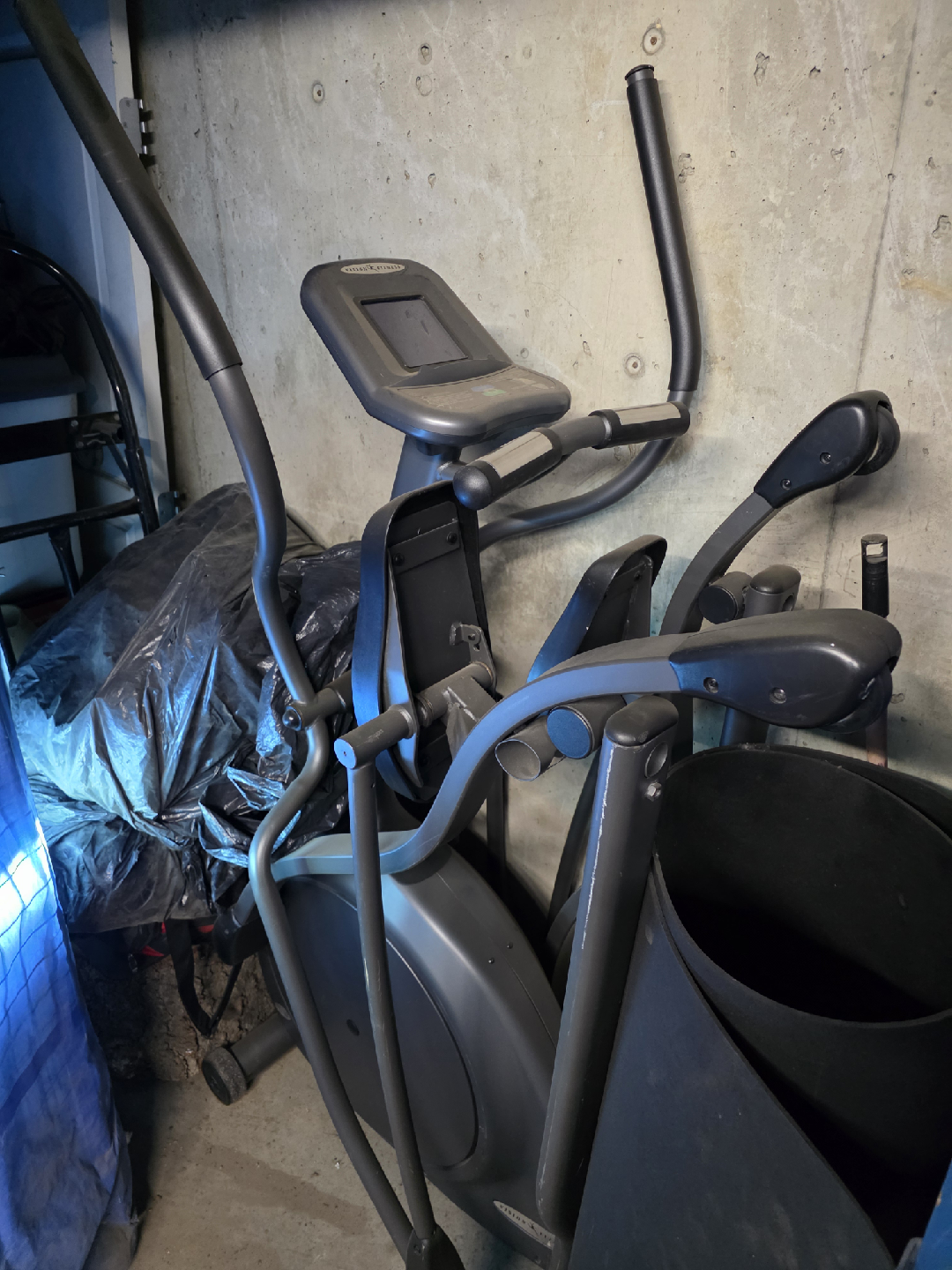 Vision Fitness Elliptical Machine - photo 2