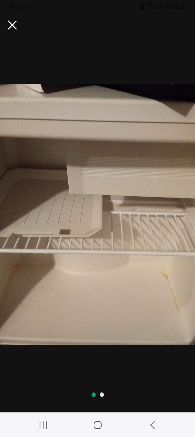 Haier Dorm Refrigerator - photo 3