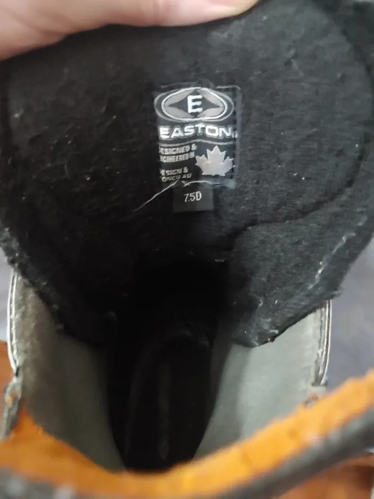 Easton Comp Lite Pro Ice Skates - Size 7.5D image indicator(4)