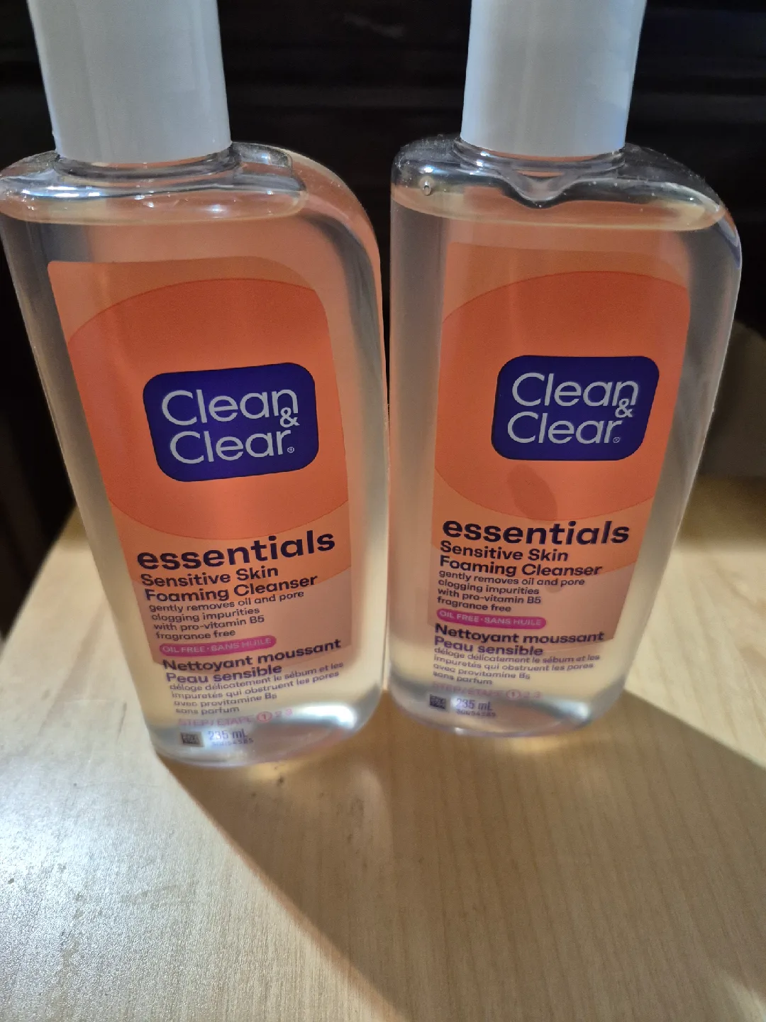 BN)2 Clean & Clear Essentials Foaming Cleanser thumbnail