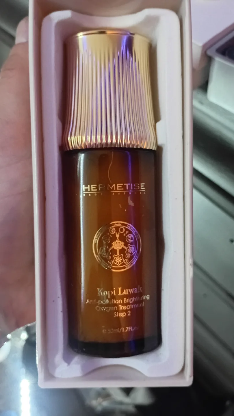 Hermetise Kopi Luwak Anti-Pollution Brightening Oxygen Treatment image indicator(2)