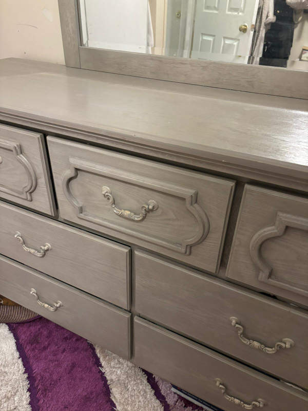Grey Dresser with Mirror - photo 2