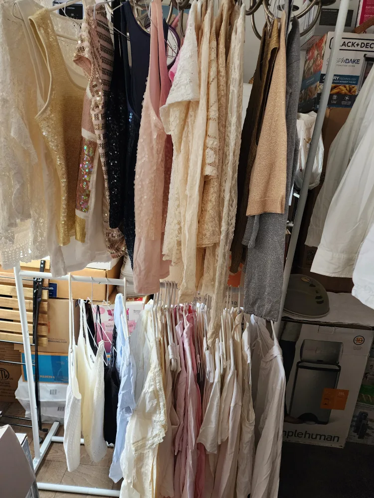 TOPS FOR WOMEN image indicator(10)