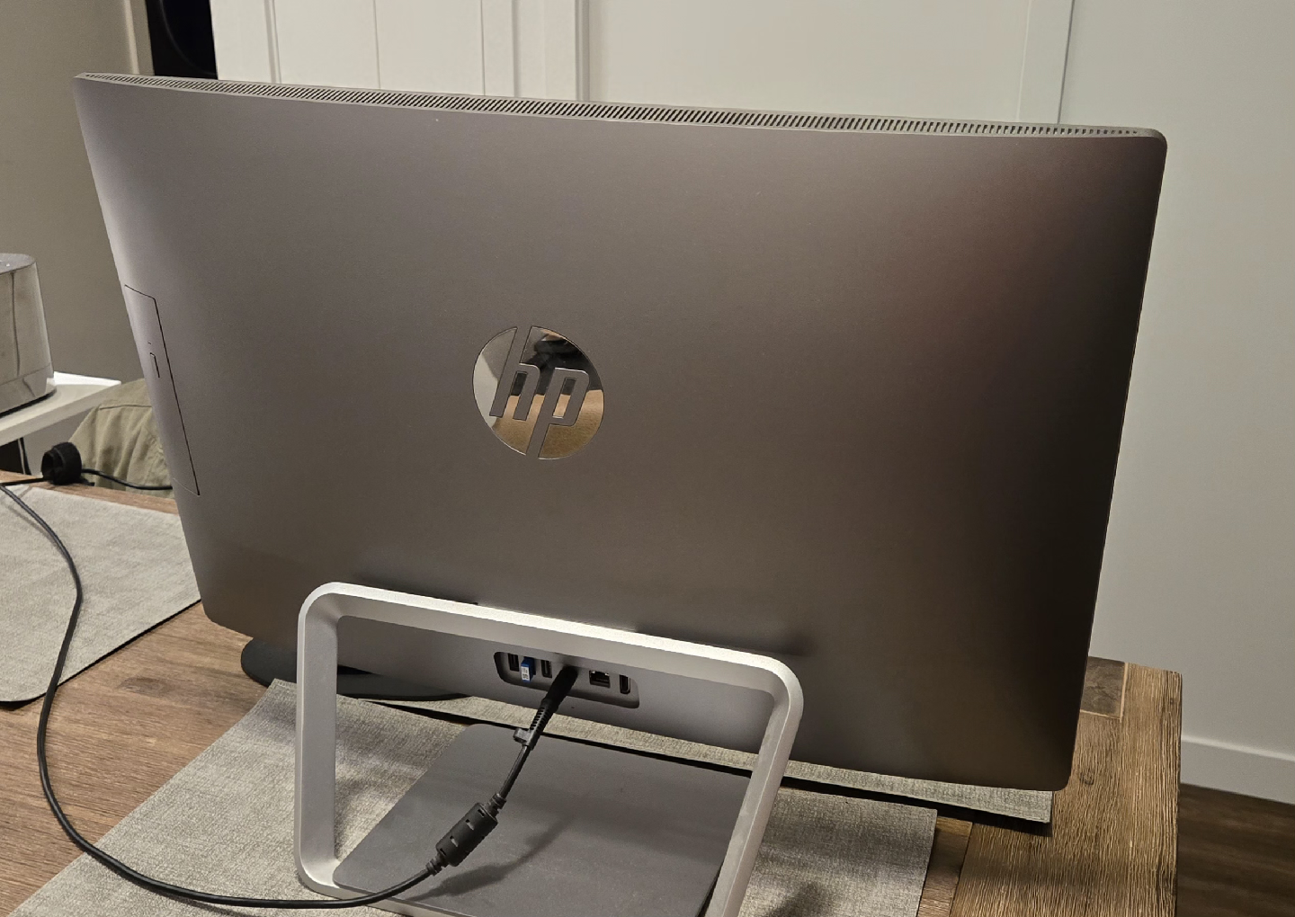 HP Computer - 24 Inch Touch Screen - All-in-One - photo 3