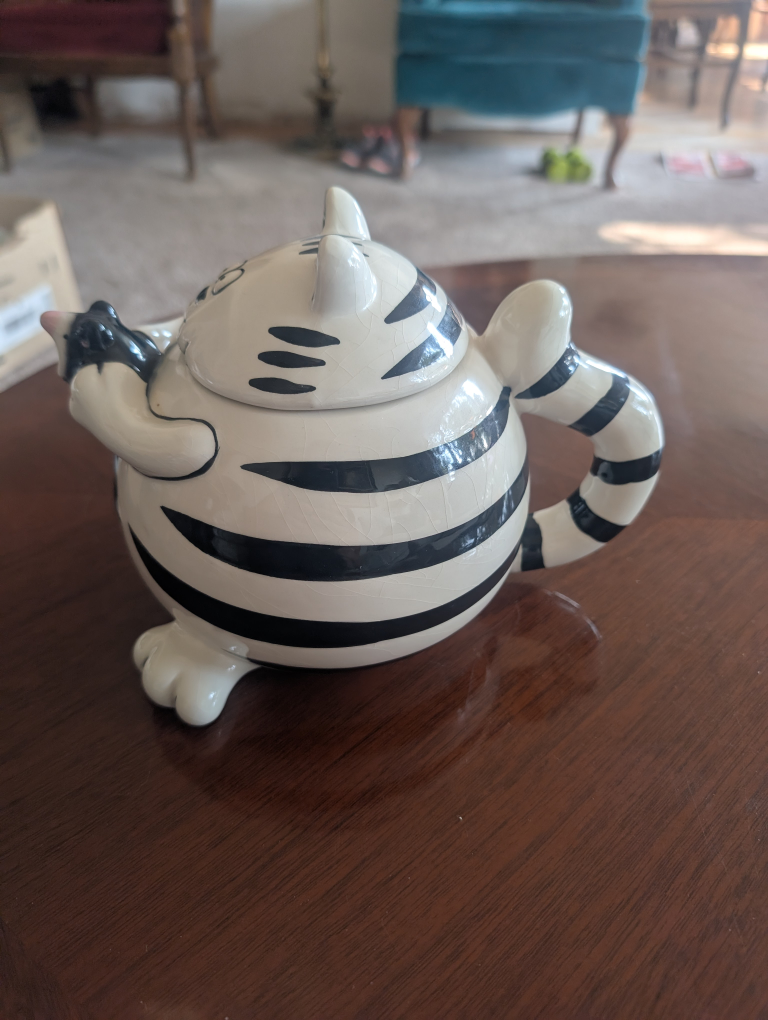 Pier 1 Imports Cat Teapot - photo 2