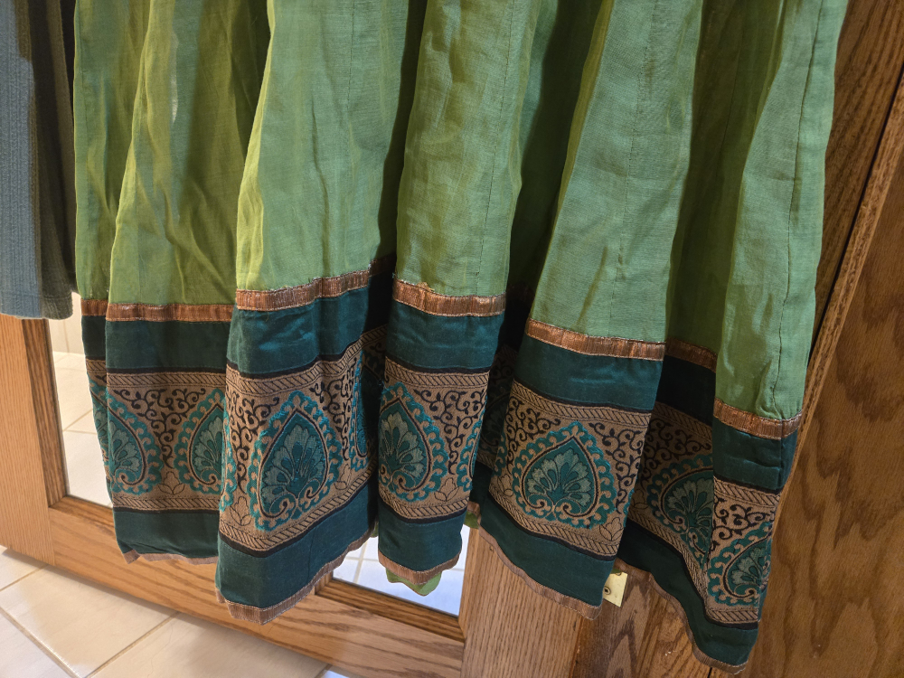 Green Embroidered Indian Dress - photo 3