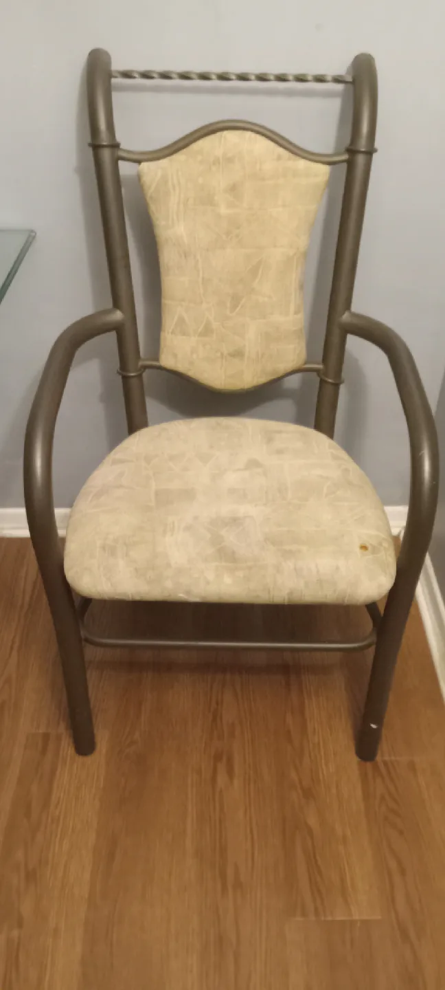 Dining Table with 6 Chairs image indicator(3)