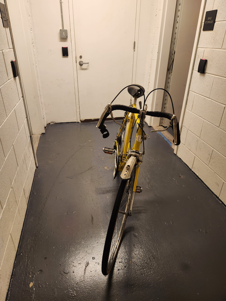 Vintage World Traveler Yellow Road Bike - photo 4