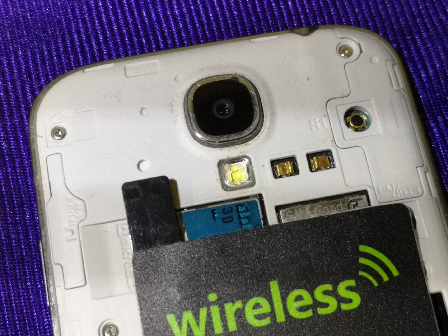 Galaxy S4 Wireless Charger ~ Samsung image indicator(8)