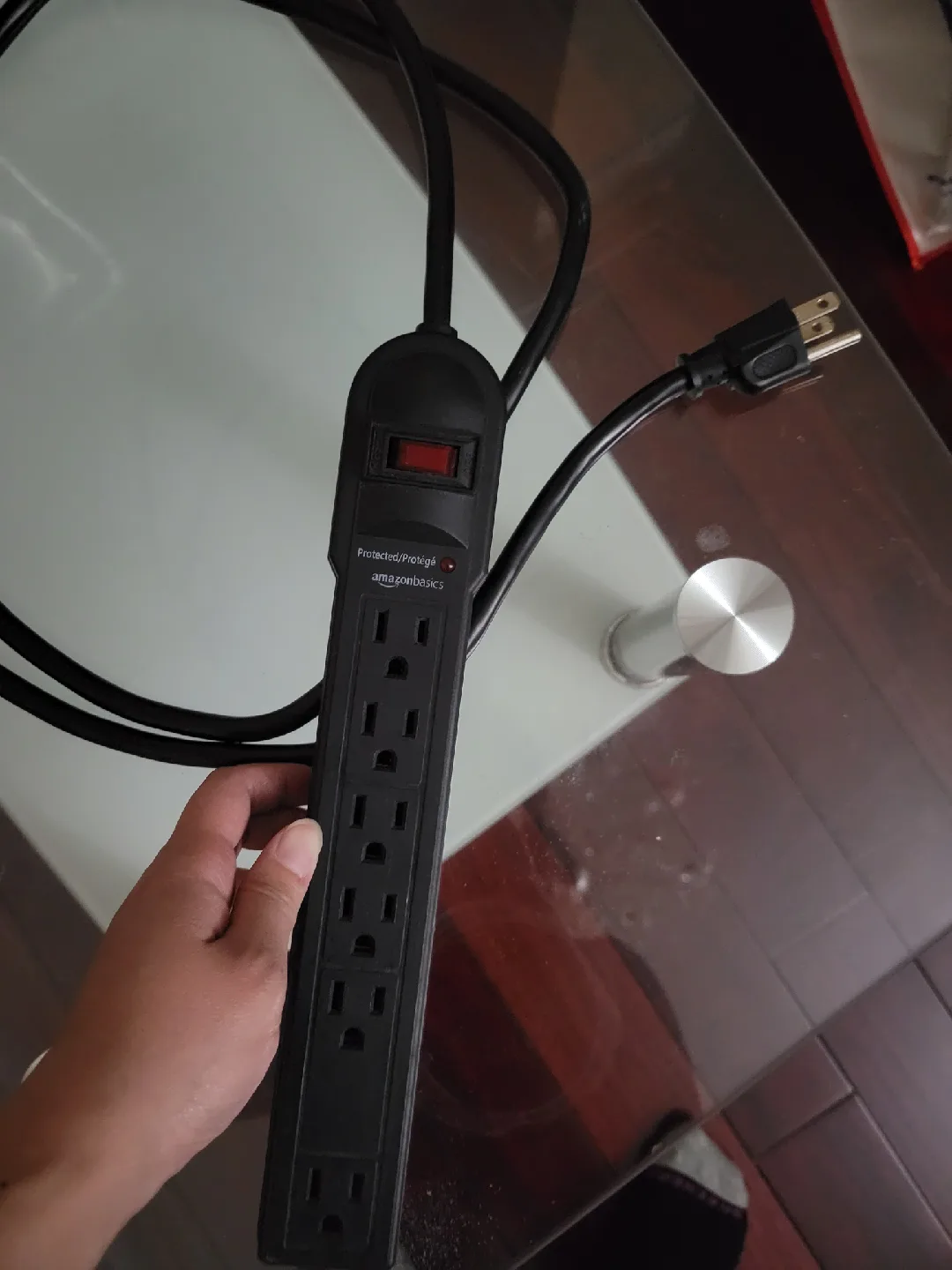 AmazonBasics Surge Protector Power Strip thumbnail