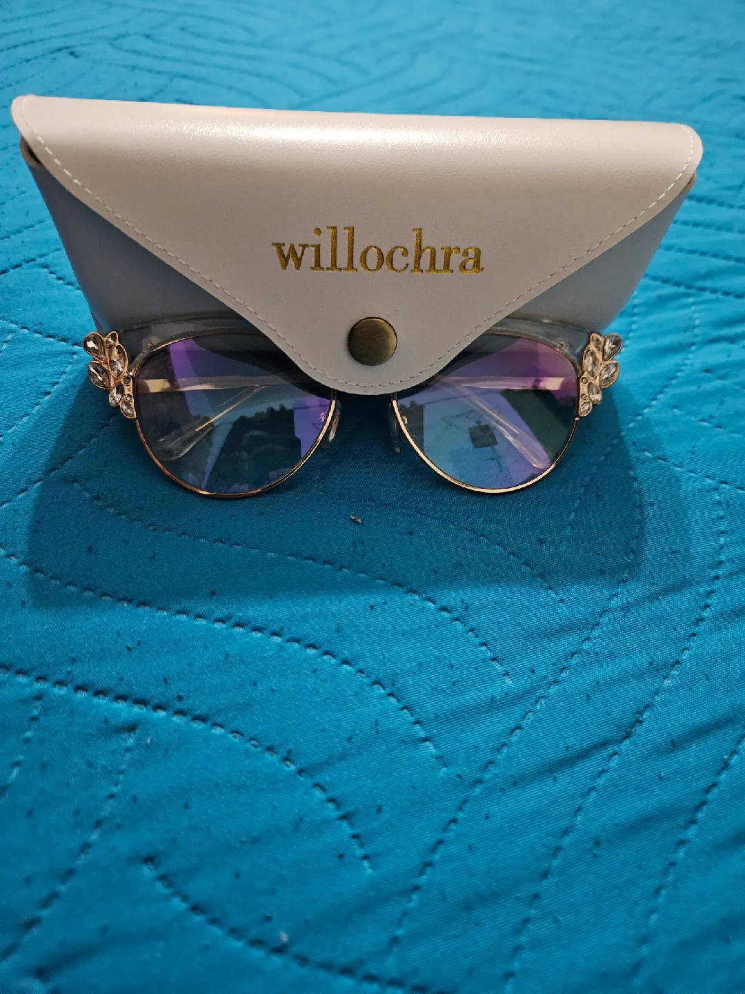 willochra Eyeglasses with Case thumbnail