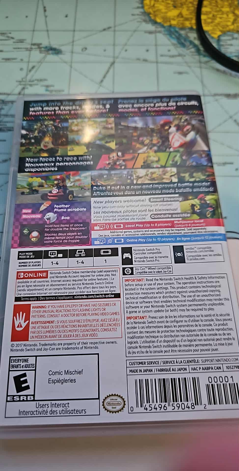Mario Kart 8 Deluxe - Nintendo Switch Game - photo 3