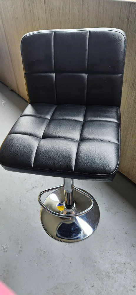 Black Adjustable Bar Stool image indicator(2)