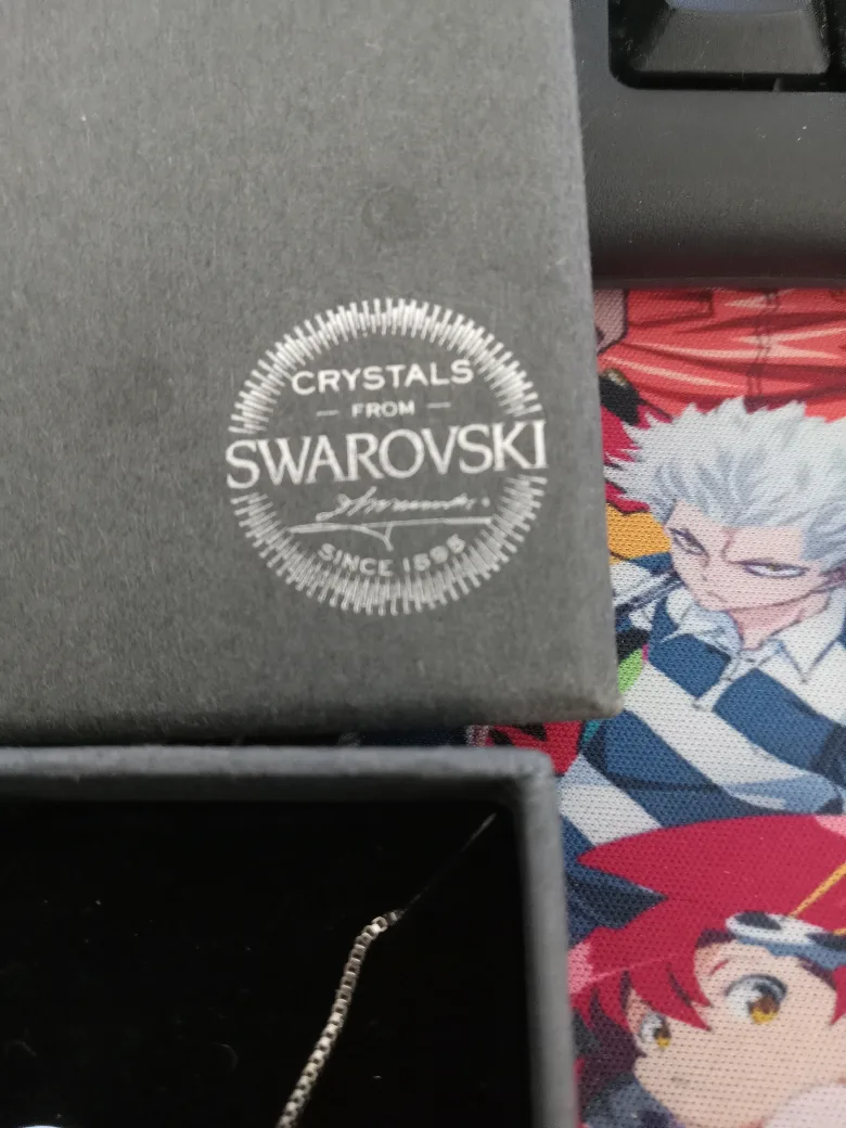 NIC & SYD Swarovski Crystal Necklace & Earrings Set image indicator(4)