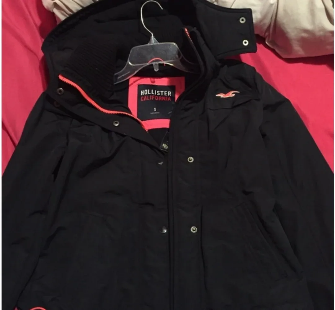 Hollister All-Weather Jacket - Size M thumbnail