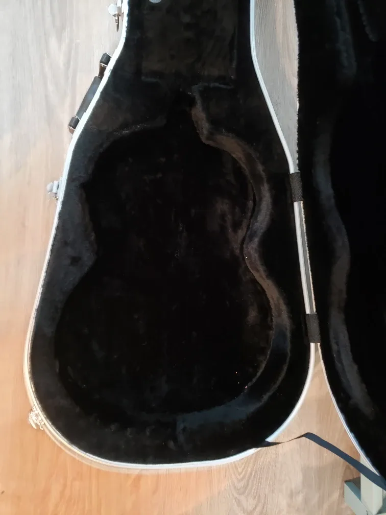 Fender CN90 Classical Guitar + Hard Guitar Case image indicator(7)