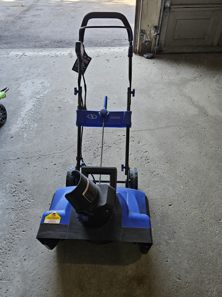 Snowjoe Electric Snow Thrower - photo 2