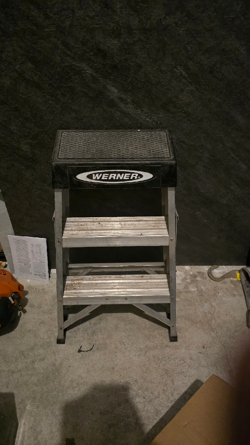 Werner 3-Step Aluminum Step Stool thumbnail