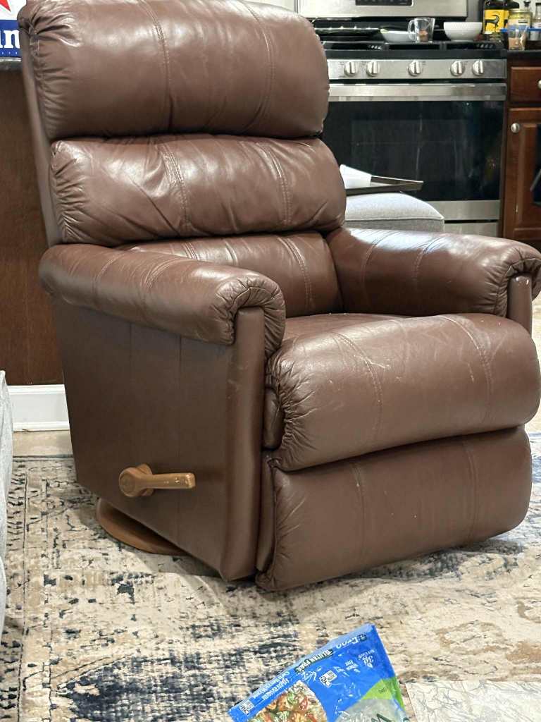 Brown Leather Recliner lazyboy