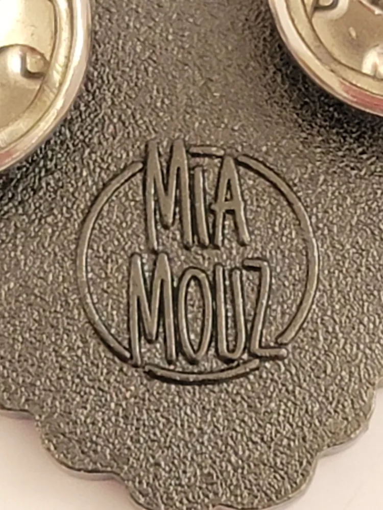 MIA MOUZ 'I AM ENOUGH' Enamel Pin image indicator(3)