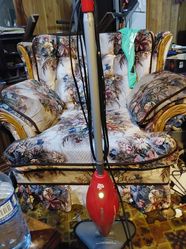 Dirt Devil Steam Mop image indicator(2)