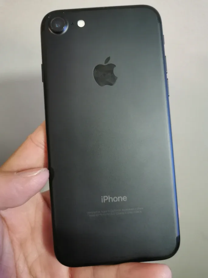 iPhone 7 128G Rogers Chatr image indicator(3)