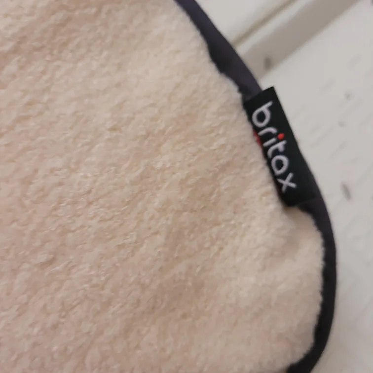 Britax Baby Car Seat Insert image indicator(2)