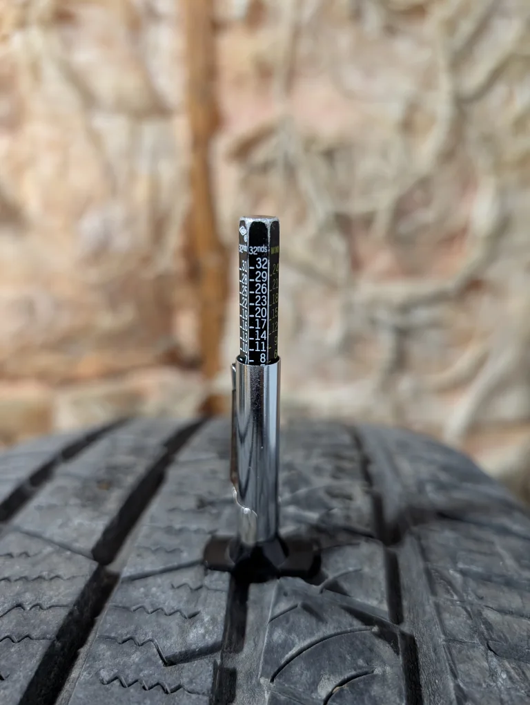 (2)-235/55R19 Continental Cross Contact All Season Tires image indicator(4)