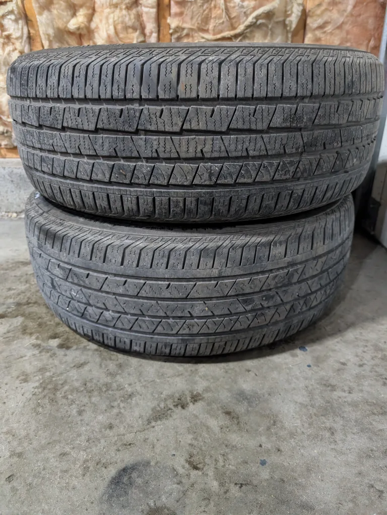 (2)-235/55R19 Continental Cross Contact All Season Tires image indicator(6)