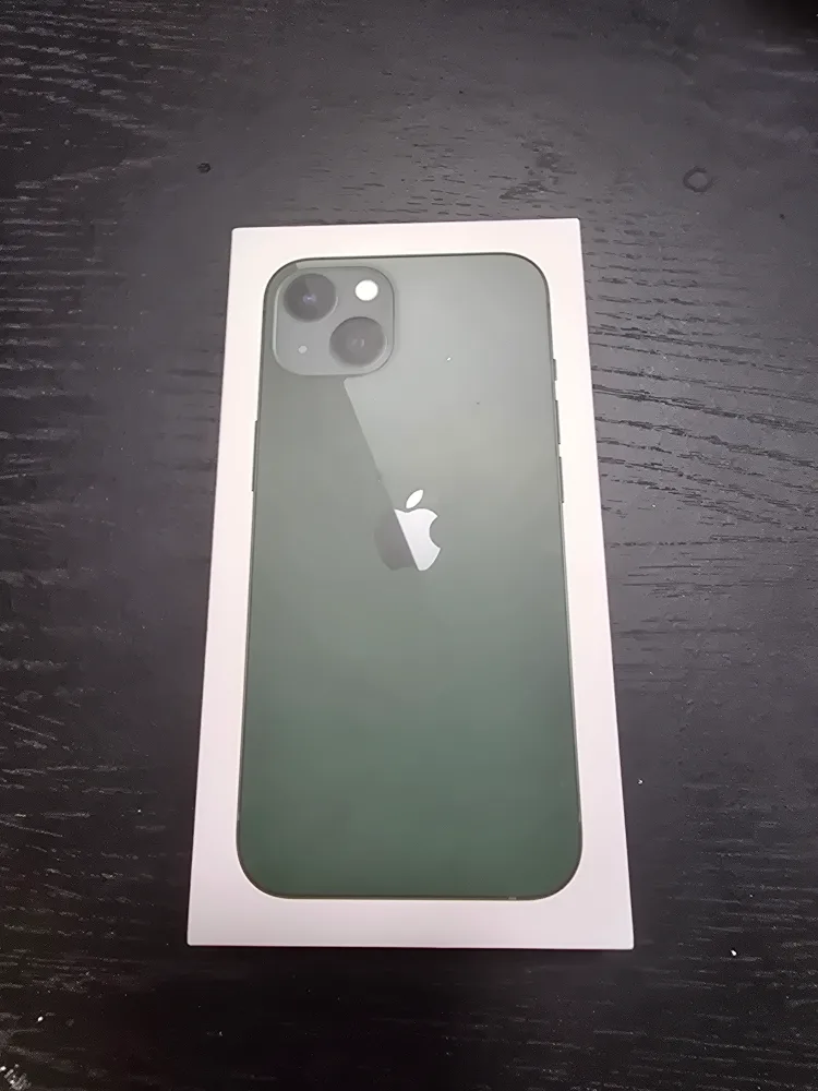 iPhone 13 - Green image indicator(4)