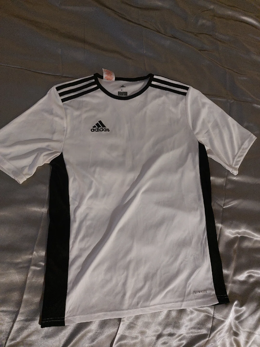 Adidas White & Black XL T-Shirt thumbnail