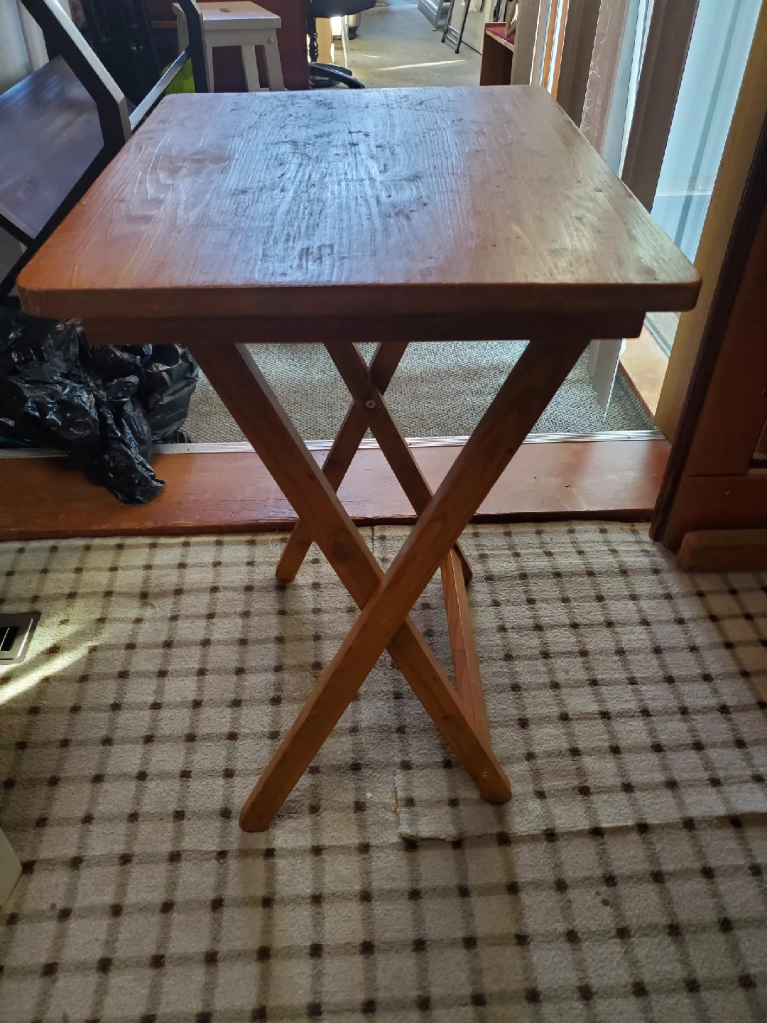 Folding Wooden Table image indicator(2)