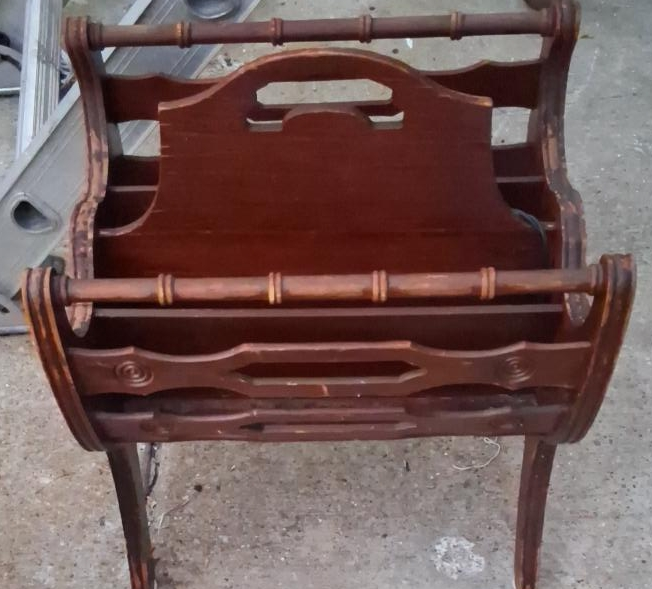 Vintage Wooden Magazine Rack - photo 4