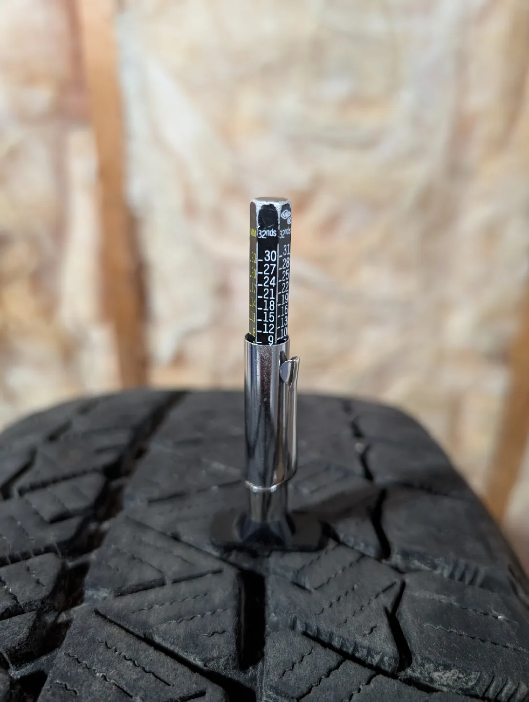 (4)-195/60R16 Winter Tires On Steel Rims Off 2005 Subaru Impreza image indicator(3)