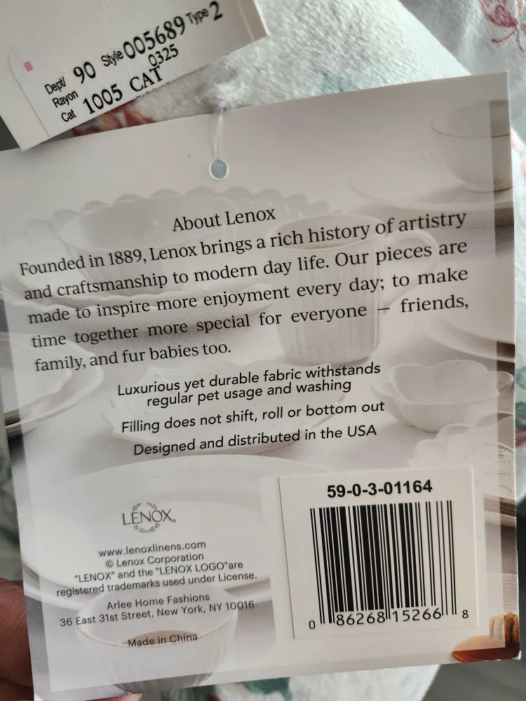 Lenox Pet Collections Bed 26 x 22 in image indicator(5)