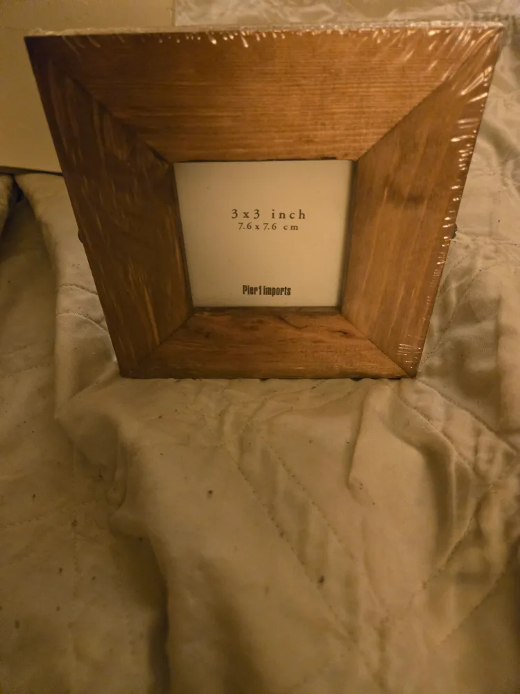 🥕Pier 1 Imports 3x3 Wood Picture Frame thumbnail