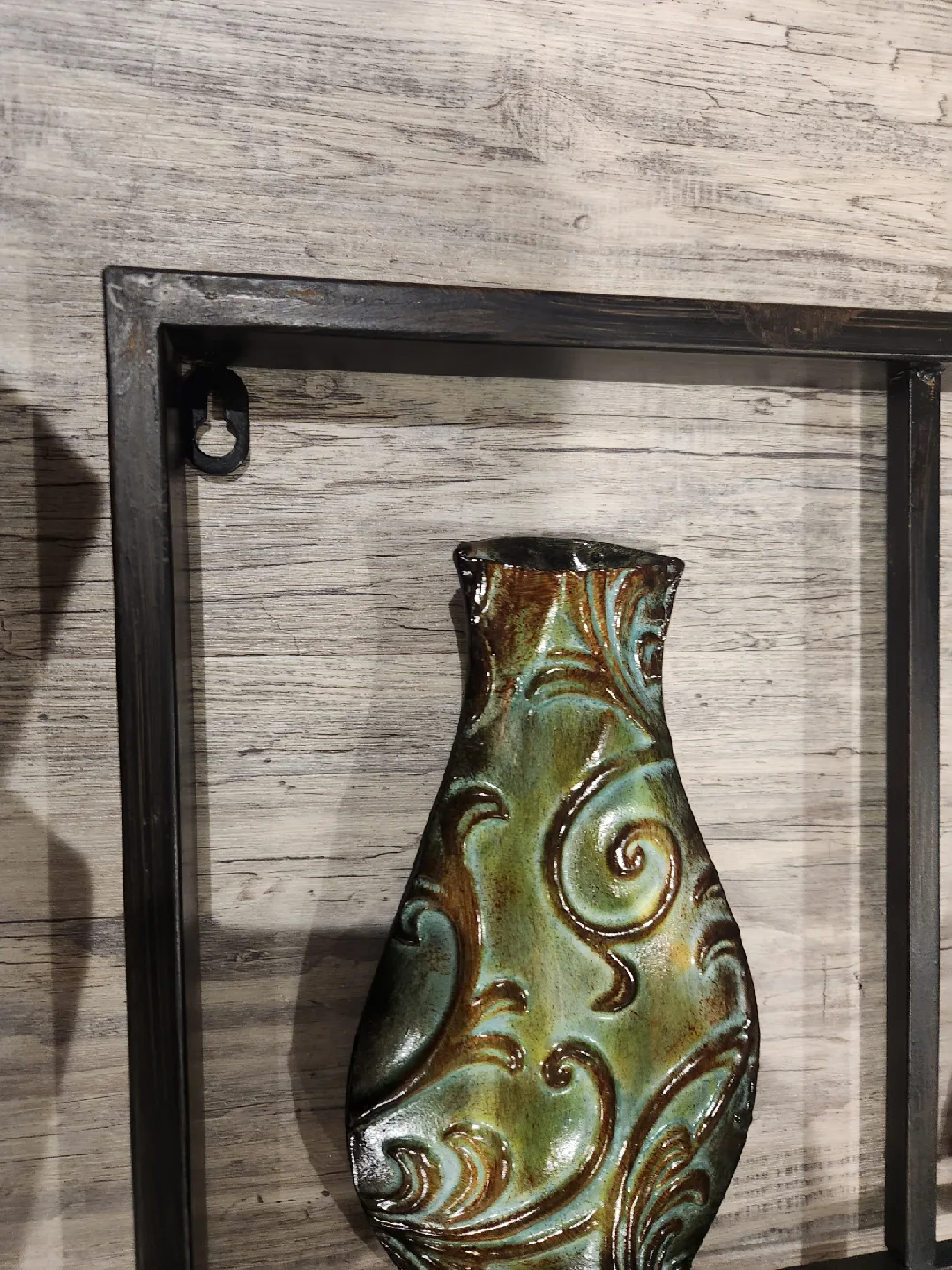 Classic Style Metal Wall Art image indicator(4)