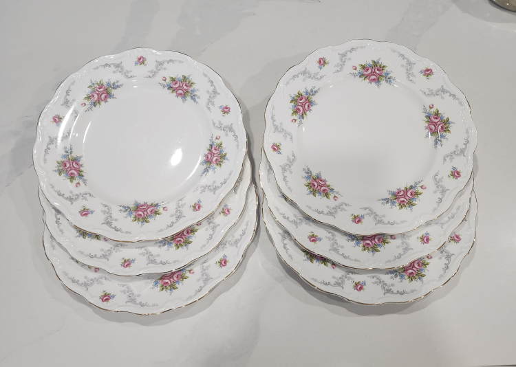 Royal Albert Tranquility Bone China Plate