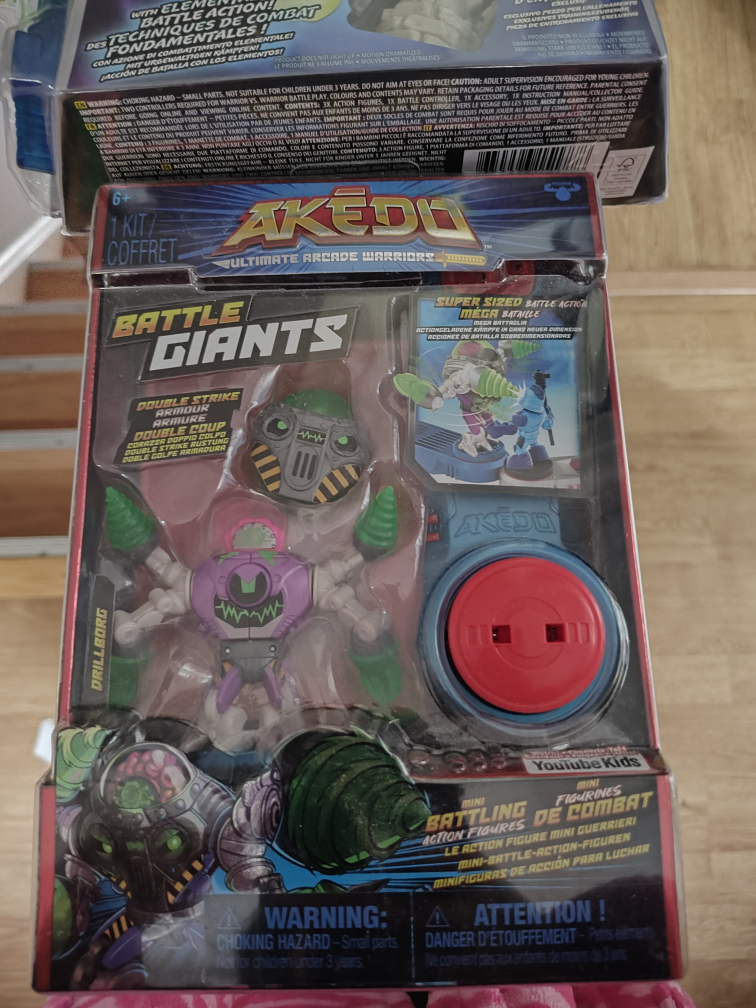 Akedo Battle Giants Drillborg Action Figure - New