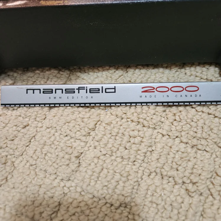 Mansfield 2000 8mm Film Editor - Made in Canada image indicator(2)